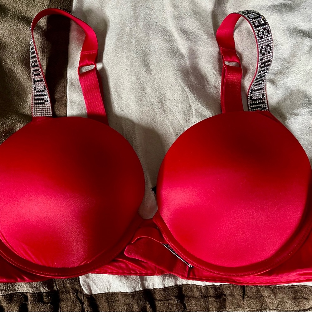 Victoria's Secret Red Seamless Push Up Bra
